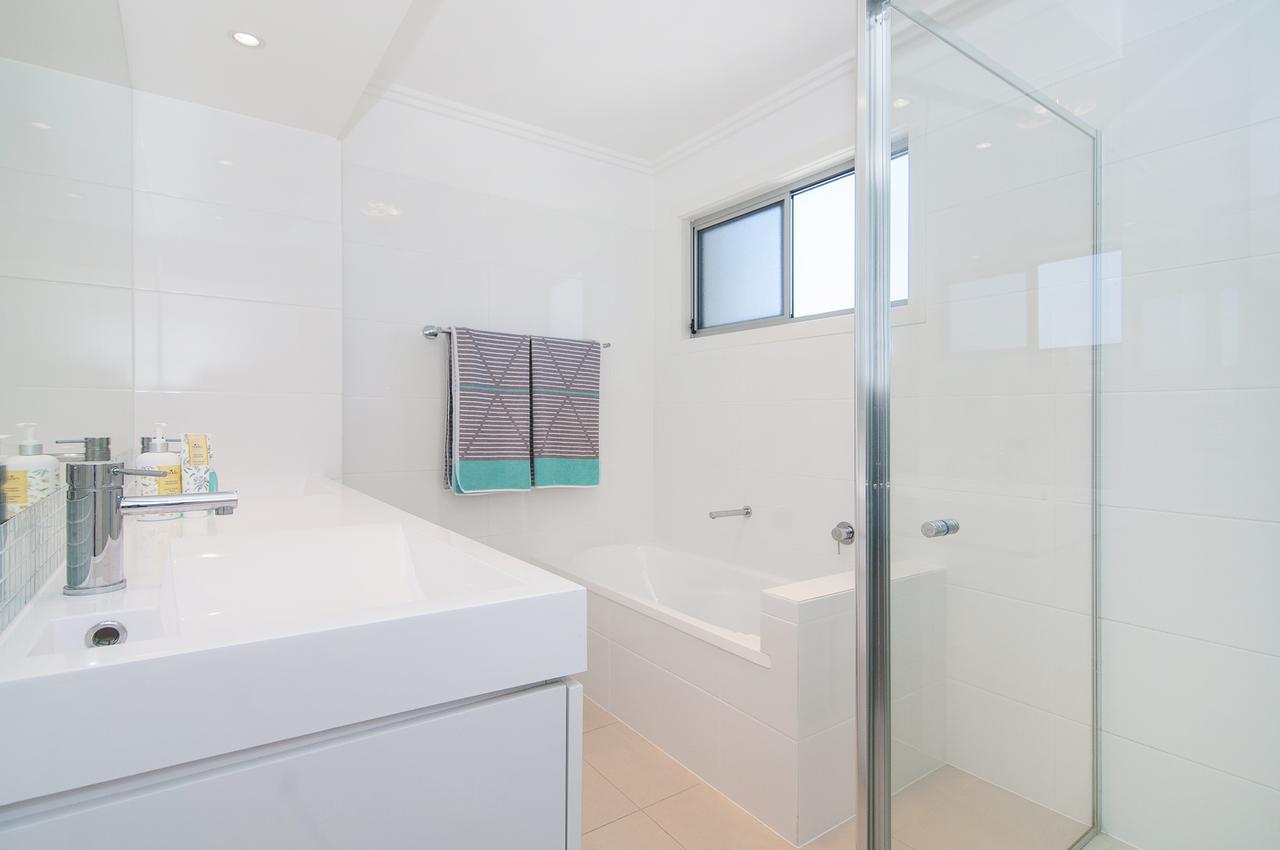 Surfers Paradise Townhouse ภายนอก รูปภาพ