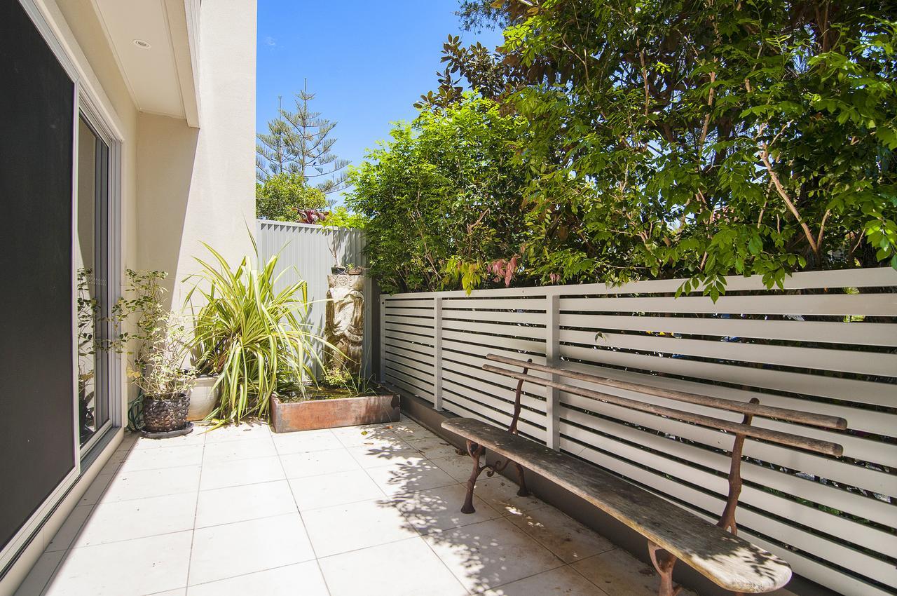 Surfers Paradise Townhouse ภายนอก รูปภาพ